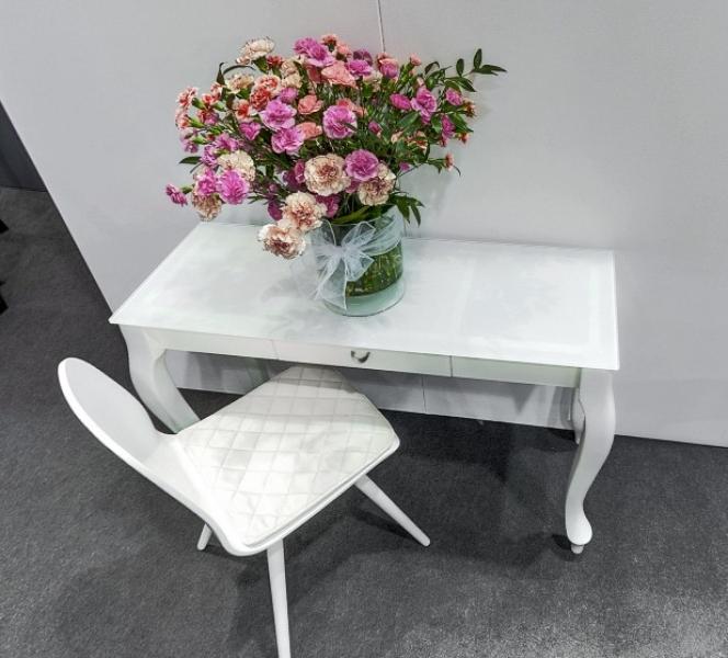 White or Black Glass Top Console Table RETRO