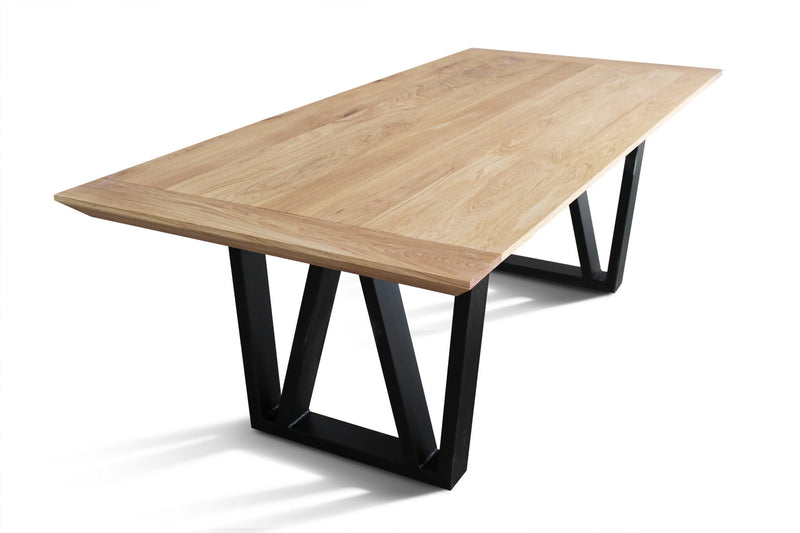 Solid wood Dining Table Prizma